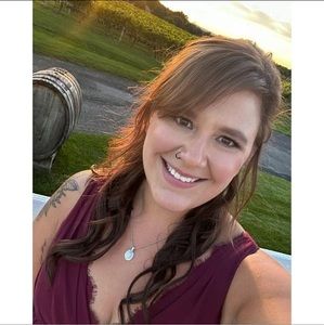 Meet your Posher, Constance